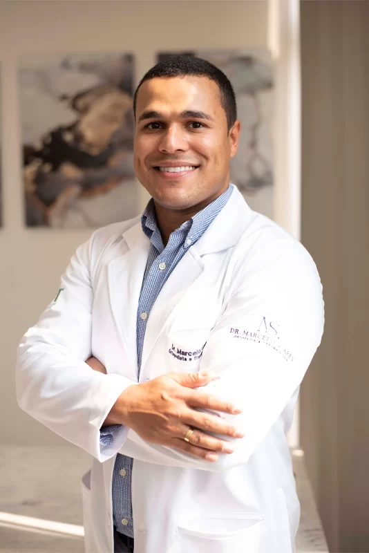 Dr. Marcelo Soares